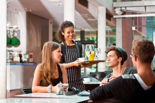 Why Consider Hospitality Courses In Melbourne